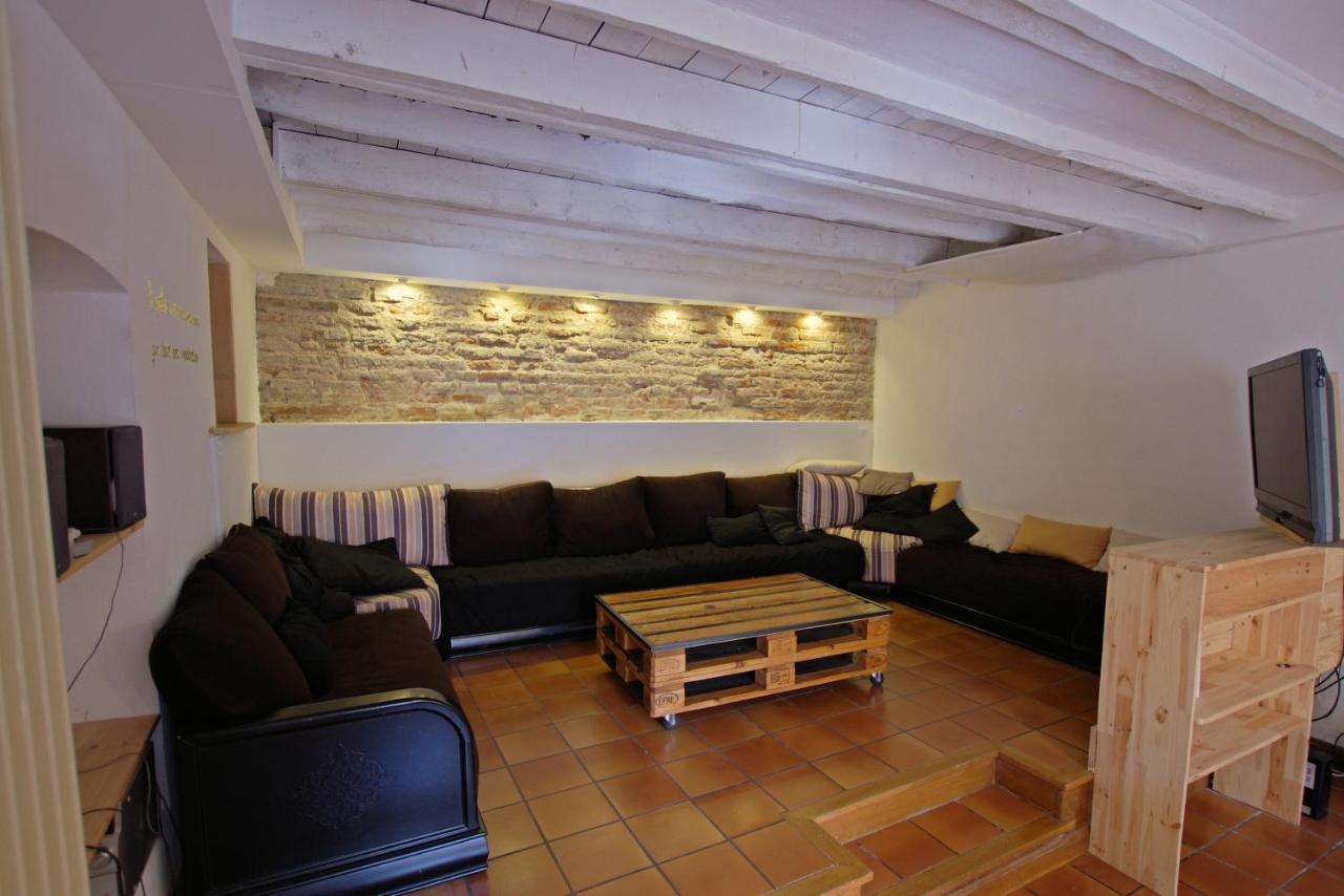 Hostel Les Cordees Liees Albi Ngoại thất bức ảnh