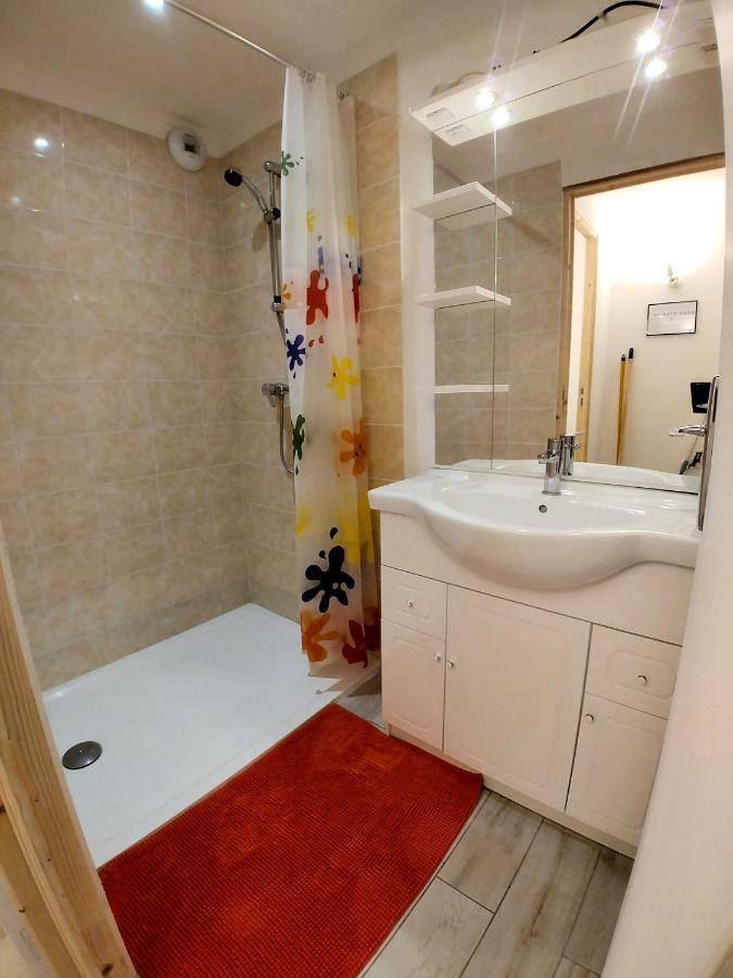 Hostel Les Cordees Liees Albi Ngoại thất bức ảnh